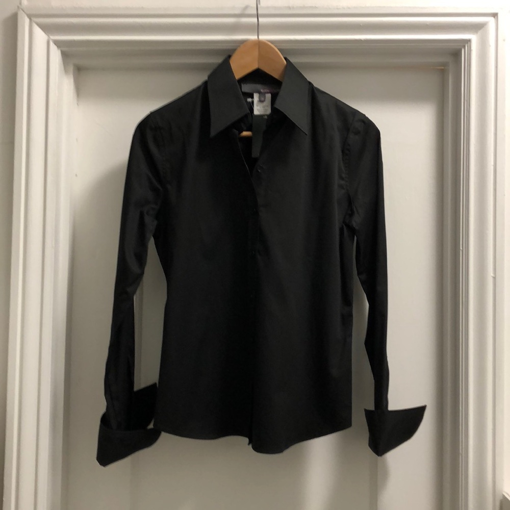 Tevrow + Chase women’s button down shirt black